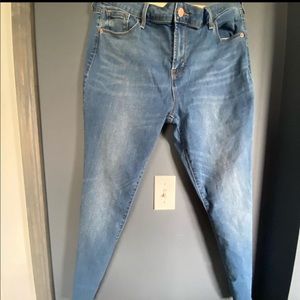 Old Navy Skinny leg jeans